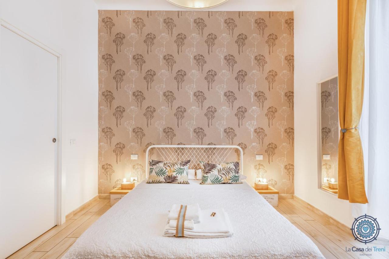 La Casa Dei Treni Affittacamere City Rooms For Travel Lovers La Spezia Exterior foto